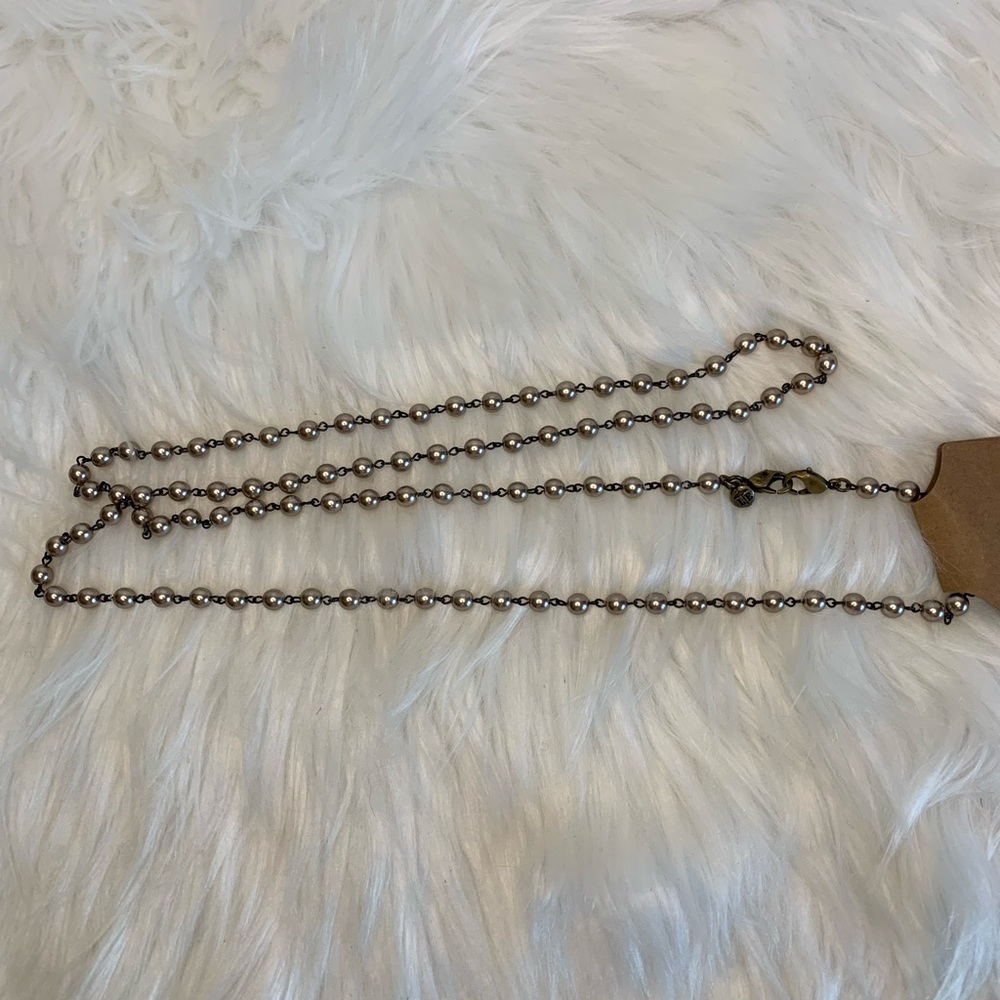 Chic pearl like Beaded Necklace
